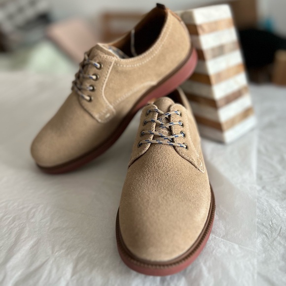 Florsheim Other - BNWT Florsheim Boys Tan Suede Dress Shoes sz 2Y with box Supacush